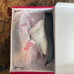 Algeria Codi White Sheen Size 39